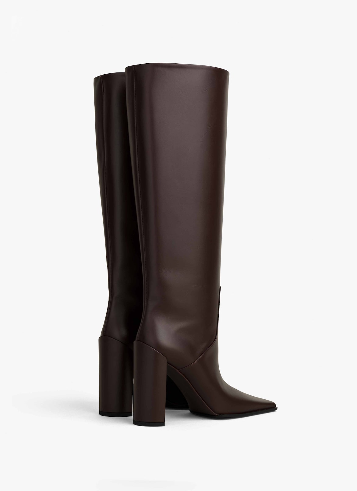 SQUARE KNEE BOOTS IN CALFSKIN ALAÏA CHOCOLATE SQUARE KNEE BOOTS IN CALFSKIN